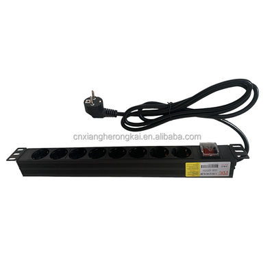 6 voies 8 voies type français PDU16A 250vac Europe Socket Rack monté serveur PDU intelligent