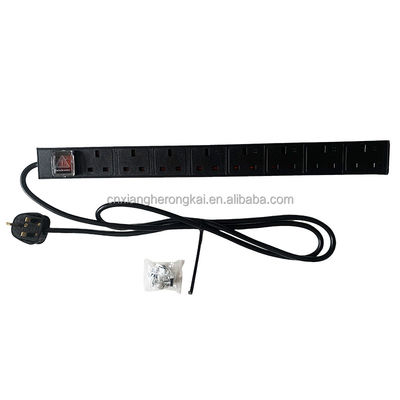 Autres unités de prise de courant de distribution d'énergie PDU avec prise de courant standard UE 7 voies et charge USB