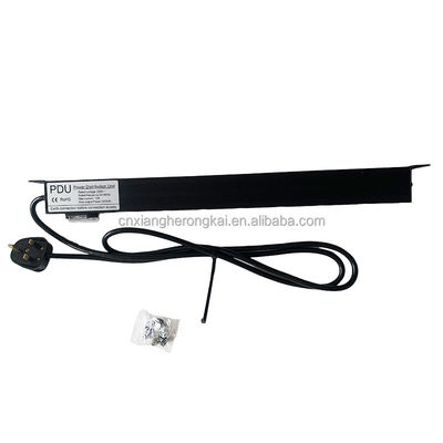 Autres unités de prise de courant de distribution d'énergie PDU avec prise de courant standard UE 7 voies et charge USB