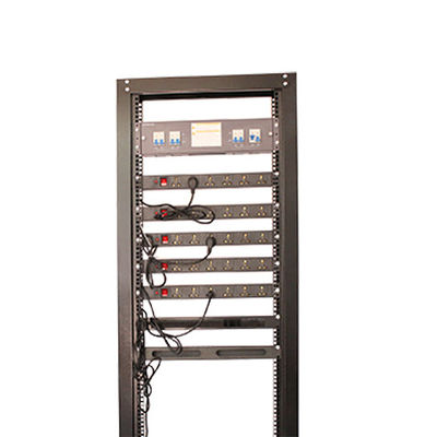 Facilité d'assemblage du rack de relais de la salle de serveur 42U 47U Options pour le stockage des équipements réseau